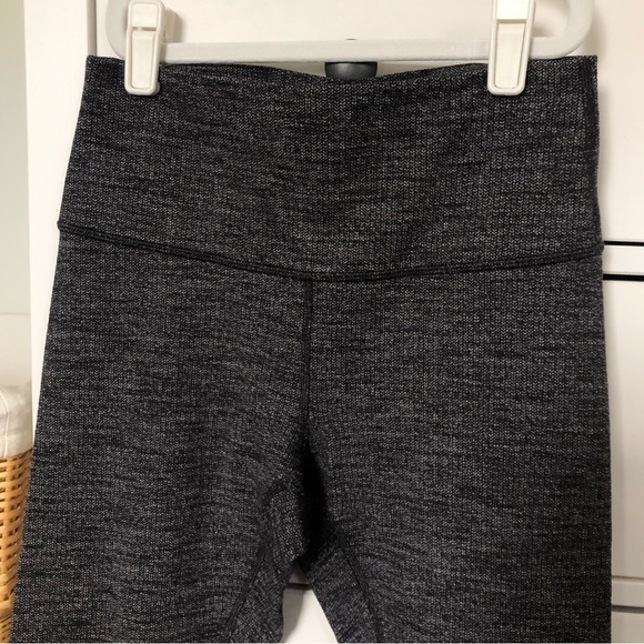 Lululemon Wunder Under High Rise Tight 28” - Luon Variegated Knit Heather Black - Picture 7 of 10